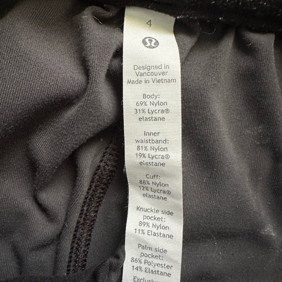 Lulu Lemon camouflage joggers - Picture 4 of 4